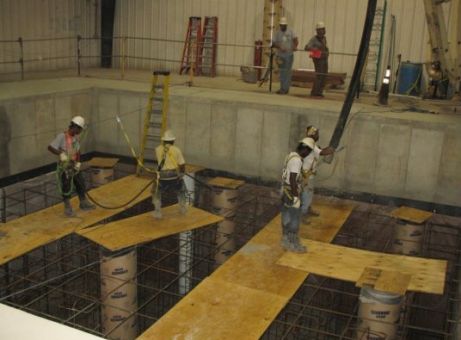 Concrete pouring at US Technical Centre (Areva)